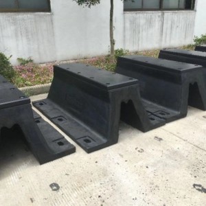 Marine Solid Arch 250H Rubber Fender Factory med High E.A.