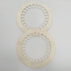 Ett stort antal anpassade NOMEX-isoleringspapper T410 vitt aramidpapper med hög temperatur och brandsäkert isoleringspapper