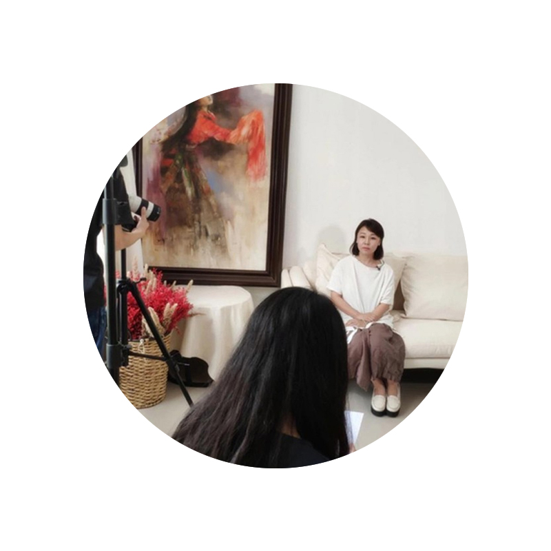 Veckan för Guangdong-mode!När du filmar, titta på modedesigners som håller mode och linser perfekt!