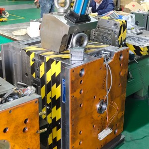 Professionella anpassade tillverkare av industriella plastdelar Injektionsform