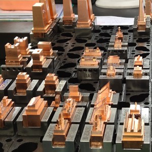 Professionella plastmedicinska medicintekniska produkter Medicinsk täckning Tillverkning av plastinsprutningsmuggar