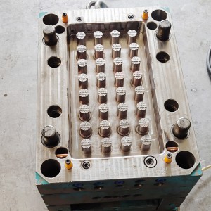 Kina oem produktion motor reservdelar anpassade högkvalitativa gjutning delar plast mögel