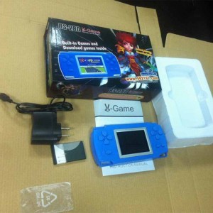 8Bit BL-826 2.5\\\\ Utökningsbart TF Games bärbara spel