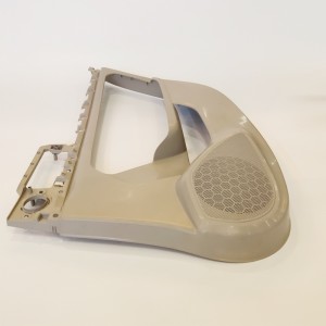 Precisionsinsprutningsdelar Automotive Tillbehör Plasto Auto Reserve Plast Plug Connector Die Casting Fold Plastform