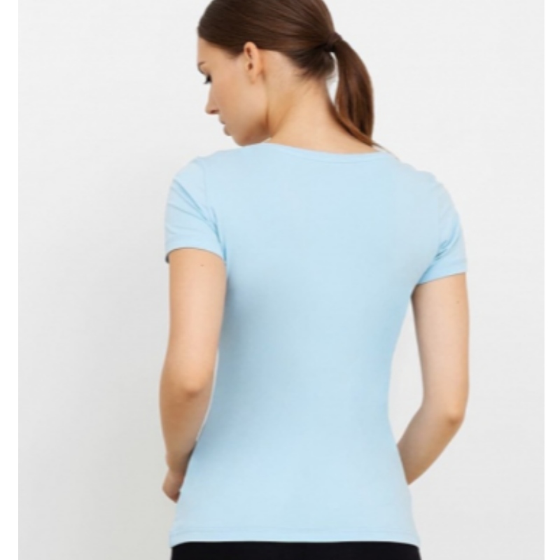 Slim Fit T-shirt i ljusblå