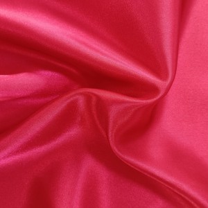 Återvinna polyester mode