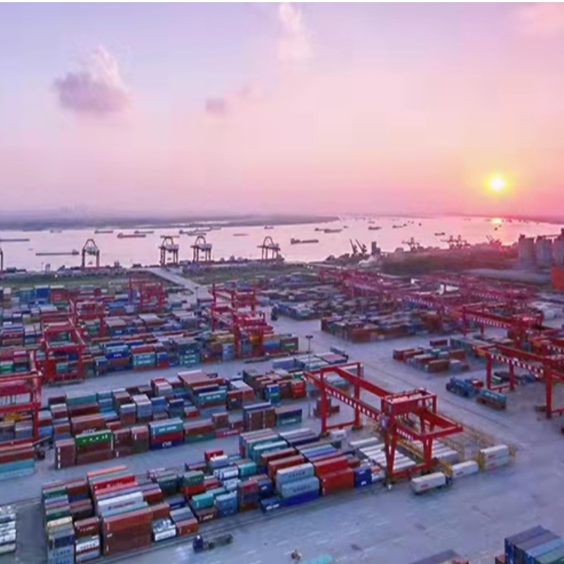 Nyligennedgång i kinesiska amerikanska fraktpriser