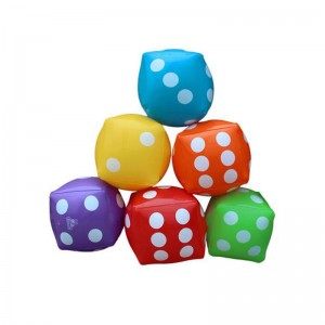 Specialanpassad uppblåsbar tärning stor sprängkub, poolfestdekoration