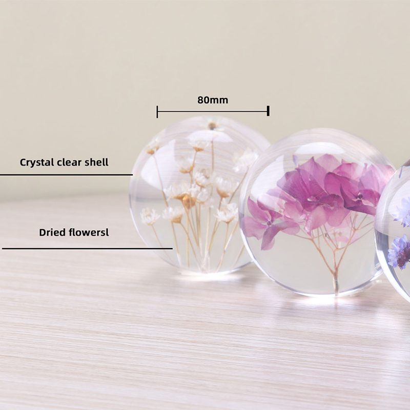 Anpassad 3d 7cm 8cm 9cm harts Orb Natural Flower Plant Real maskrospappersvikt för julklappar Crystal Glass Home Decor