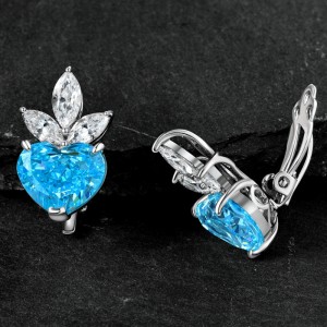 Hjärtformatnytt öronklippörning