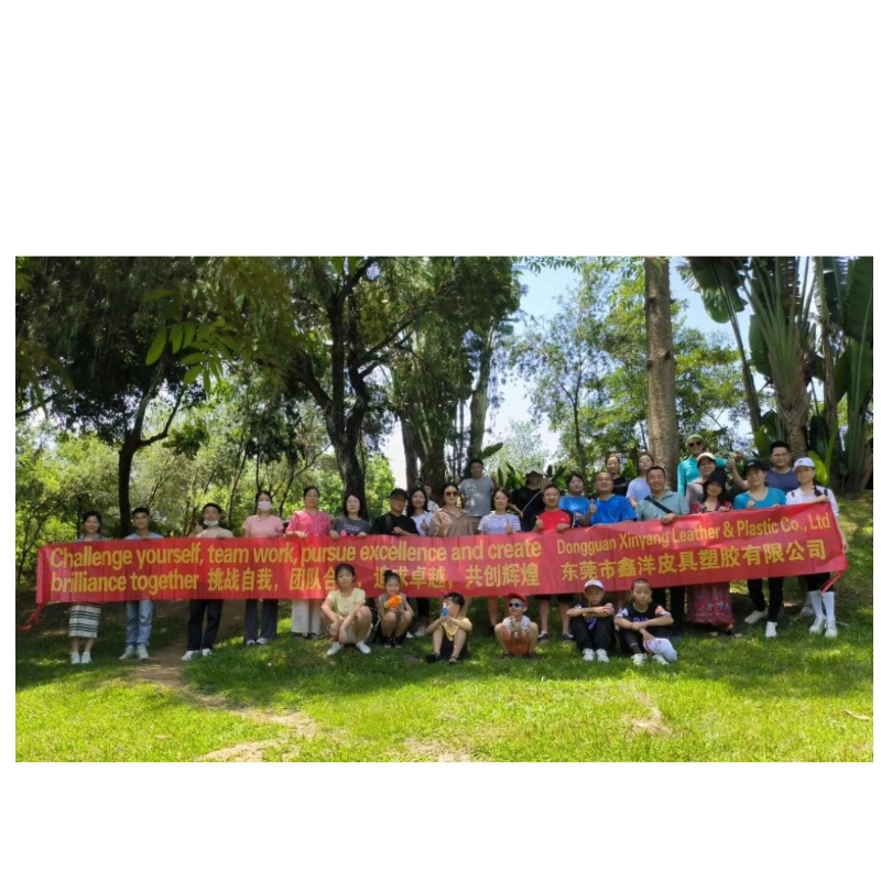 Företagets entusiasm är inte försämrad, precis som solen i juli. Kom igen