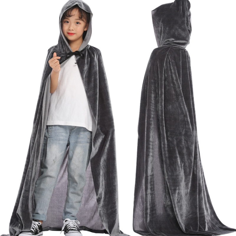 Partihandel Hot Selling Hooded Cloak Long Velvet Vampire Halloween Costume Cape för män och kvinnor