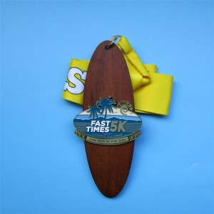 Prismedaljer med band tomt guld silver bronscykling som kör maraton seglingsmetallsportmedalj