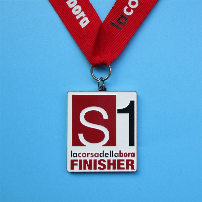 Gratis cool designmedalj anpassad metall guldmedalj maraton efterbehandlare medaljer