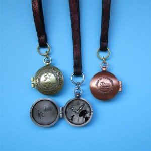 Holiday Gift Halloween Christmas Easter Festival Medal Clam-Shell Folding Metal MedalS