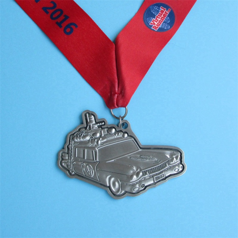 Virtual Run Medal Car Design 3D Metal Hanger Guldmedaljer Anpassad sportmedalj