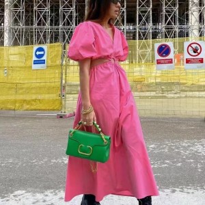 Sexig V-ringning Lantern Short Sleeve Dress