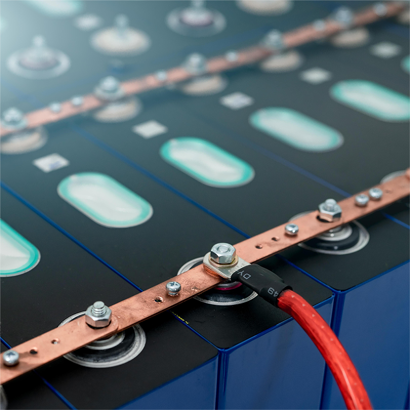 Förhållandet mellan cykellivslängd och urladdningsdjup för litiumjärnfosfatbatteri