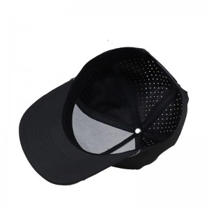 Anpassad vattentät laserskuren borrad hål perforerad hatt 5 panel gummi pvc logotyp baseball mössa