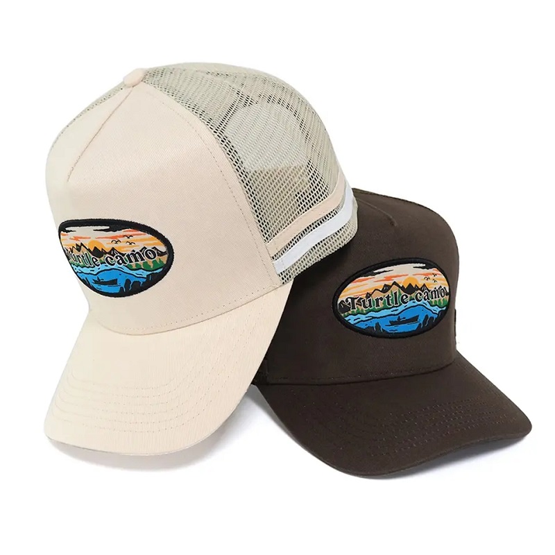 Klassiska anpassade High Crown Australia Country Acrylic 5 Panel 3D Embroidered Logo Side 2 Stripe Trucker Hat Mesh Caps