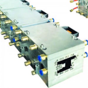 Plast extruderingsprofil mögel