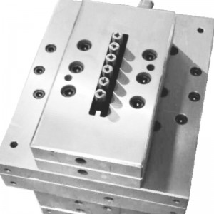 plast extrudering med PP -trä