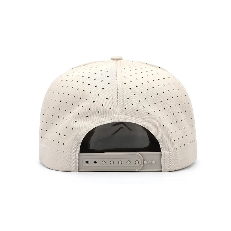 Partihandel Anpassad högkvalitativ 7 -panel Flat Brim Printed Patch Logo Snapback Caps, Laser Cut Hole Perforated Mens Hat