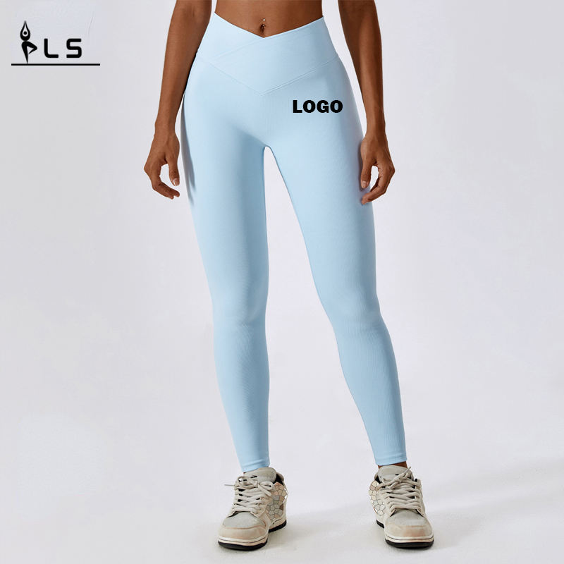 SC10103 Sömlös solid rumpa lyftande leggings Sports blossade yogabyxor Scrunch Butt Flare Leggings