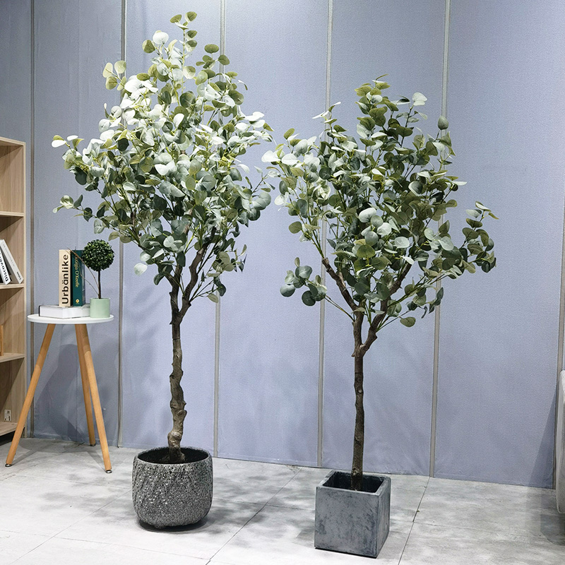 Partihandel handgjorda fabrikstillverkning konstgjorda träd konstgjorda växter faux träd eukalyptusträd för heminredning