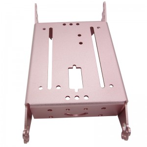 Anpassad bearbetning av aluminiumlegeringsplåtdelar med anodiserad finish.