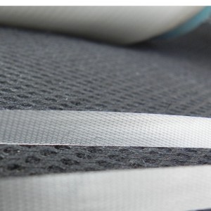 genomskinlig elastisk tejp