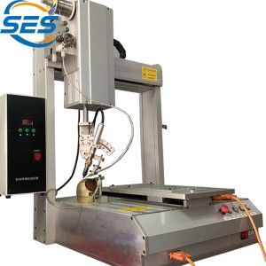 Automatisk punktsvetslödningsmaskin