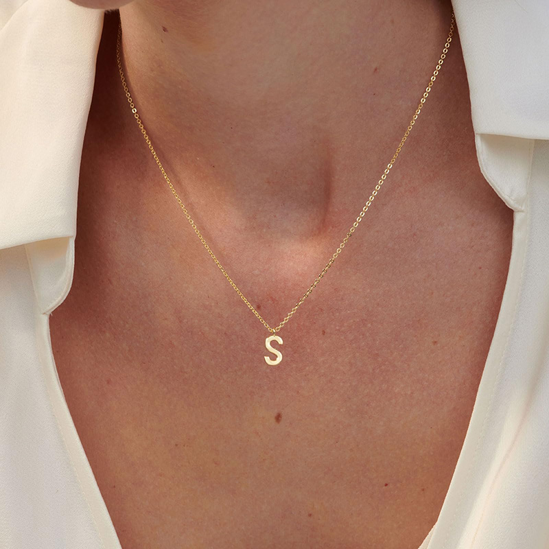 Hongde 14K guldpläterad A-Z Initial Necklace Initial Halsband för kvinnor - 14k guldpläterat läckert brevhalsband Enkelt alfabet A-Z Halsband Personlig Monogram Namn Halsband för kvinnor smycken