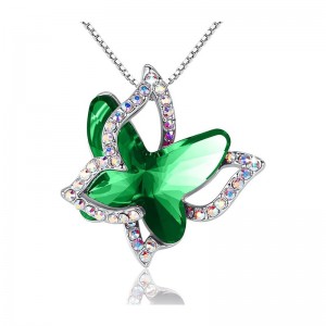 Emerald Radiance Star hänge Butterfly Birthstone Crystal halsband - Silverton med 18\