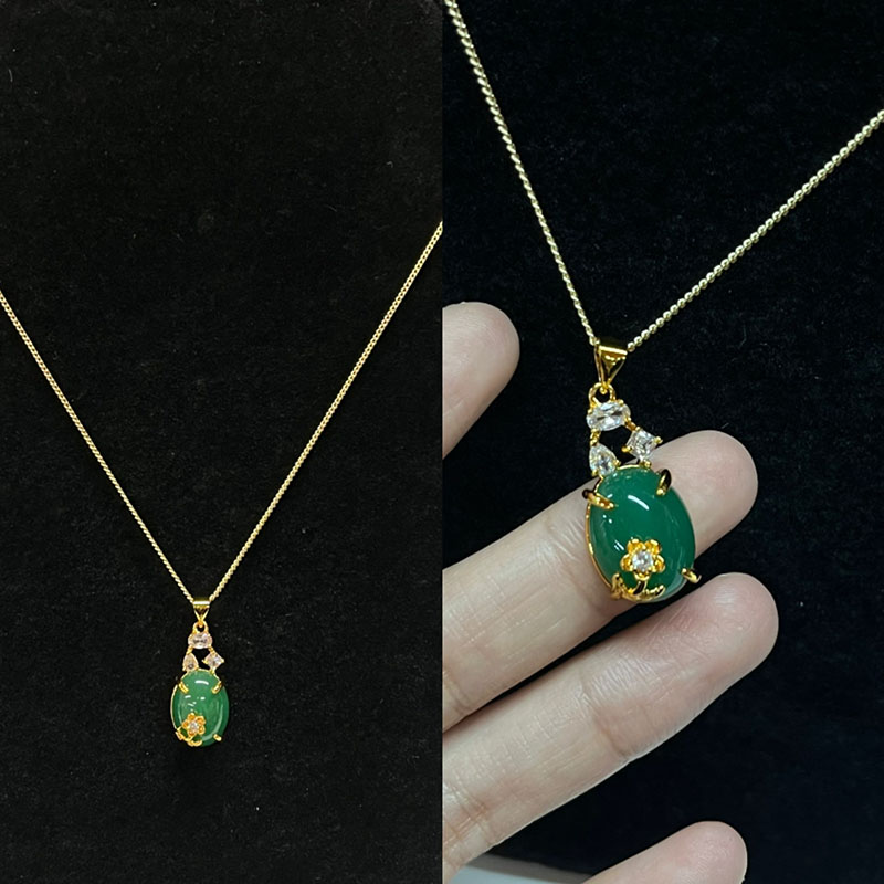 Opulent Green Jade Oval Pendant Halsband med vita zirkon accenter, guld-Pläterad miljö, eleganta kvinnor\S smycken