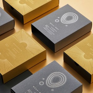 Luxe folie-Stämplade Kraft presentförpackning