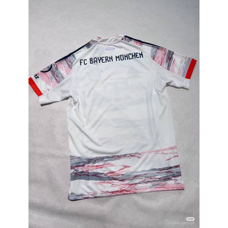 25/26 Bayern Away -tröjor under dennya säsongen av