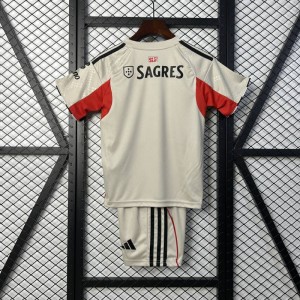 25/26 Barn Benfica Away Size: 16-28